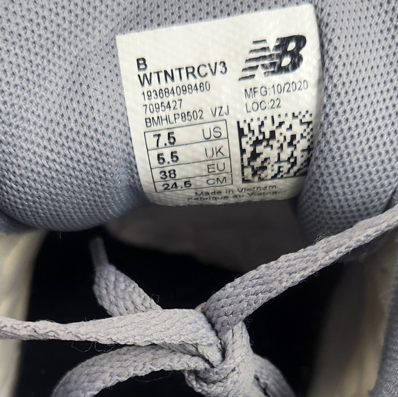 New Balance Nitrel V3 All- Terrain Low Top Hiking/ Trail Sneakers. 7.5 - Picture 10 of 10